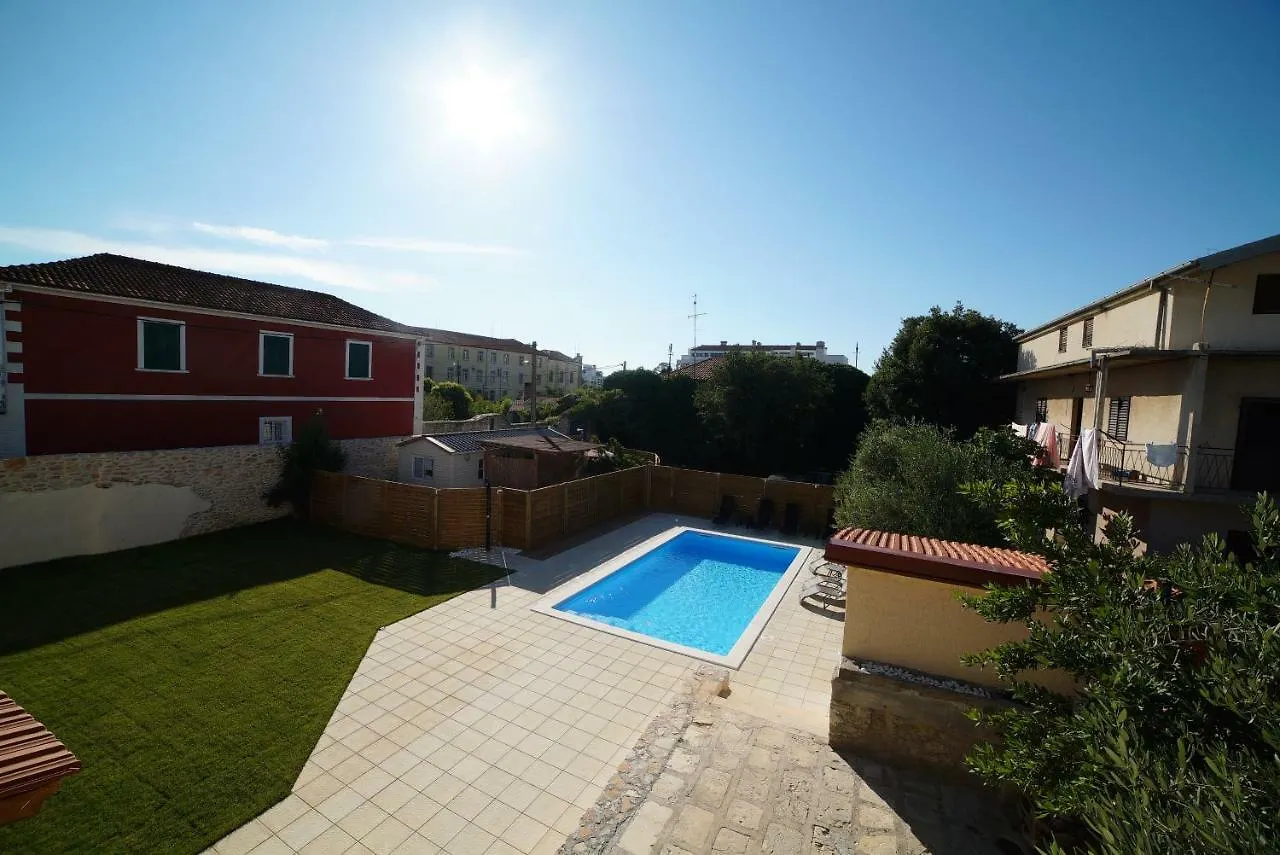 Villa Korona Apartments Zadar Kroatië