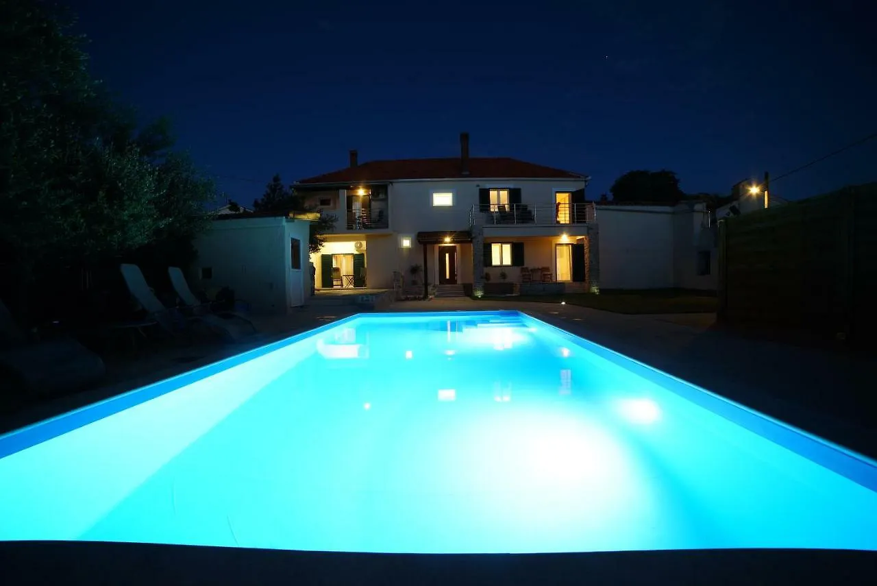 Villa Korona Apartments Zadar