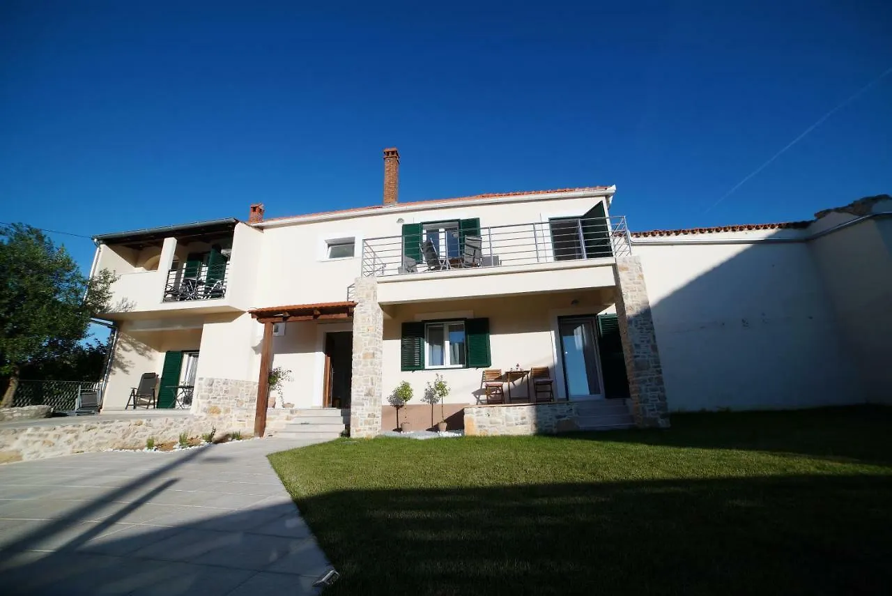 Villa Korona Apartments Zadar 0*,  Kroatië