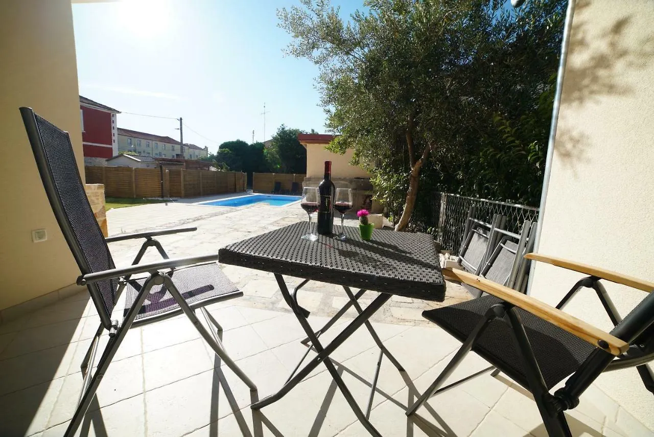 Villa Korona Apartments Zadar