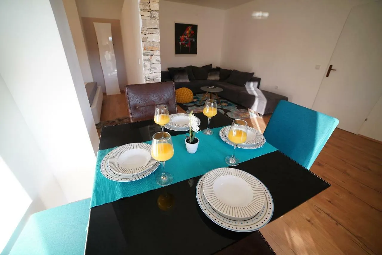 Villa Korona Apartments Zadar Croatia