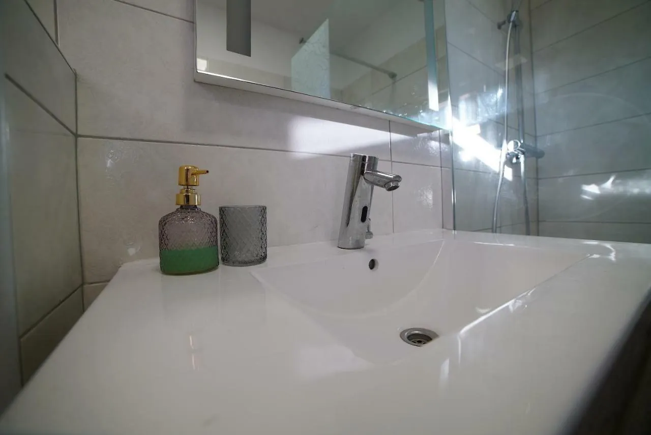 Villa Korona Apartments Zadar