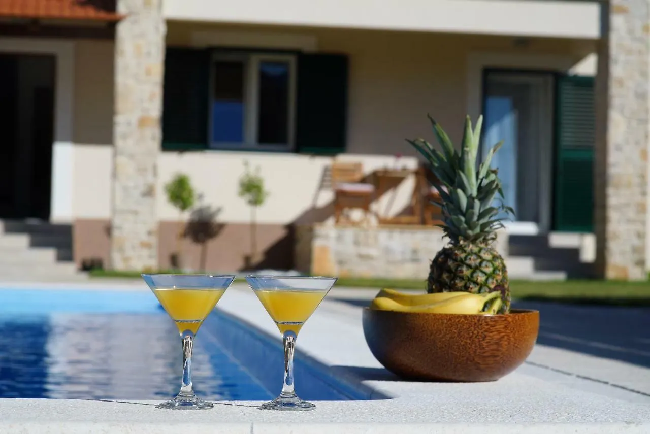 Villa Korona Apartments Zadar